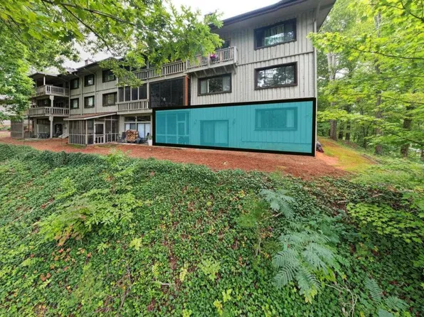 227 Shakespeare Dr Unit 301, Clayton, GA 30525