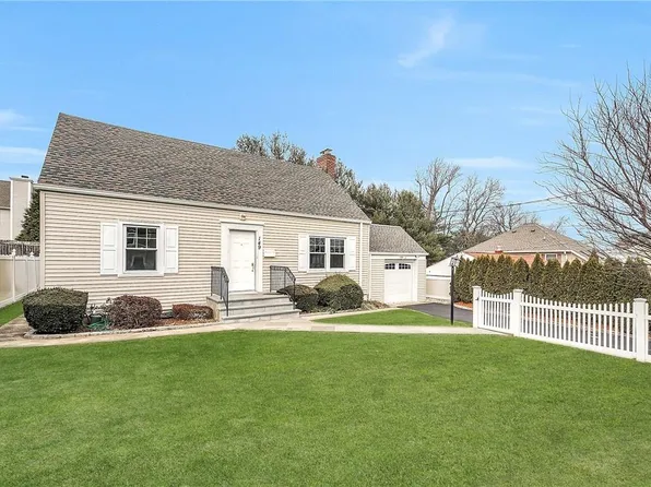 149 Windermere Drive, Yonkers, NY 10710