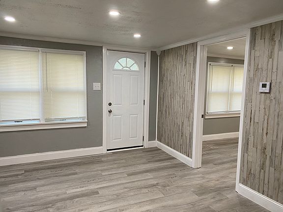 4th image of 1717 New Madrid St