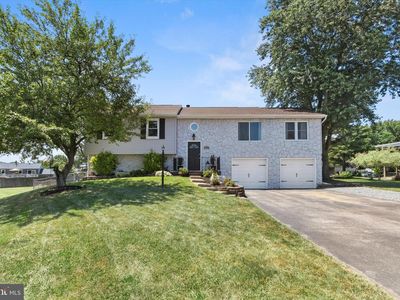 4327 Devonshire Dr, Dover, PA, 17315