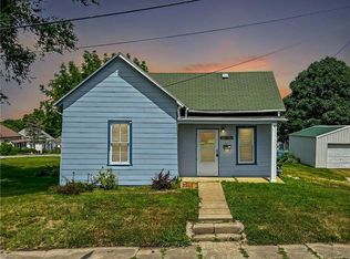 109 W 17th St, Trenton, MO 64683