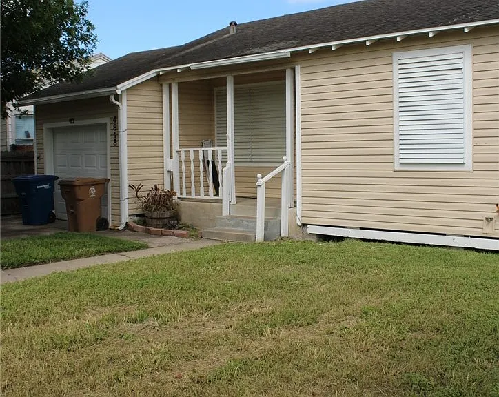 4818 Kendall Dr — Photo 2