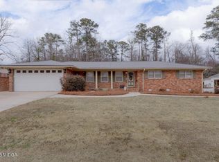 210 Granada Ter, Warner Robins, GA 31088