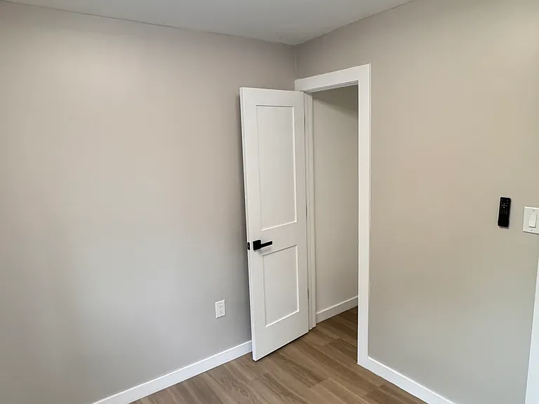 265 Fairview Ave — Photo 4