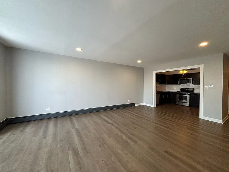 Northgate Addison Apartments — Photo 8