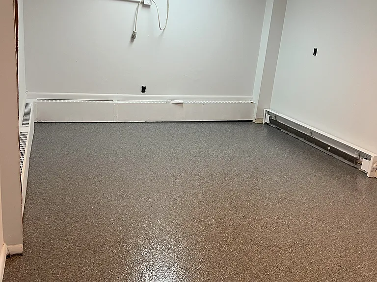 639 Pawling Ave #1 — Photo 5