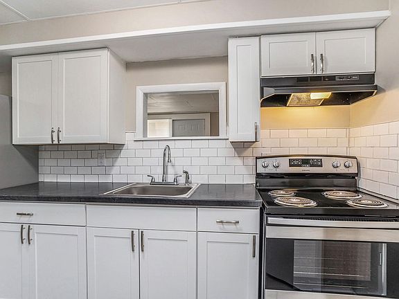 2nd image of 161 Gale Ave