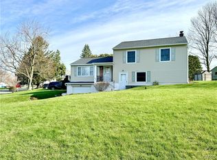 302 Richards Rd, Camillus, NY 13031