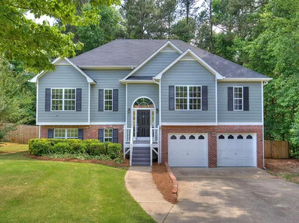 35 Charleston Ct, Dallas, GA 30157