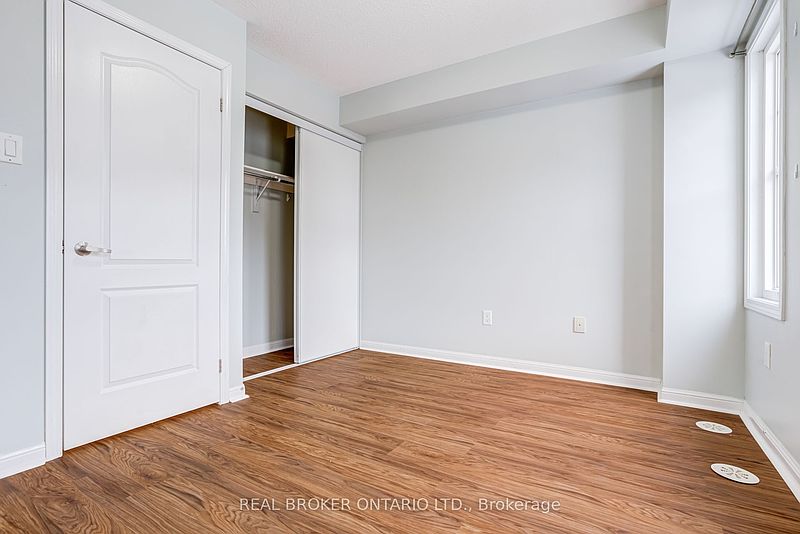 Toronto Townhouse for rent - 2 Bedrooms — photo 10