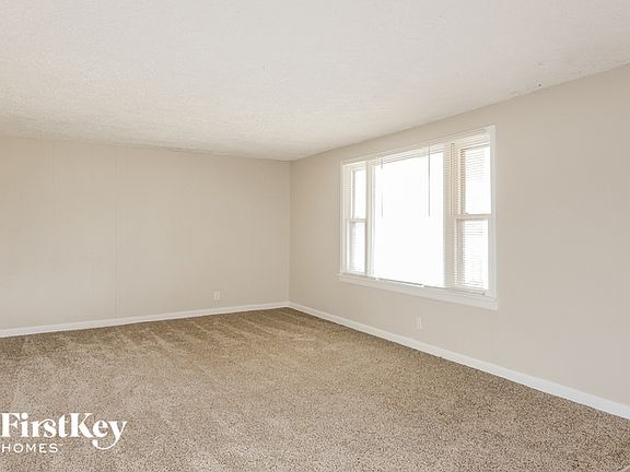 3rd image of 2019 E Edgewood Ave