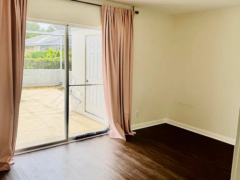 3504 Lakemont Ct #35D — Photo 12
