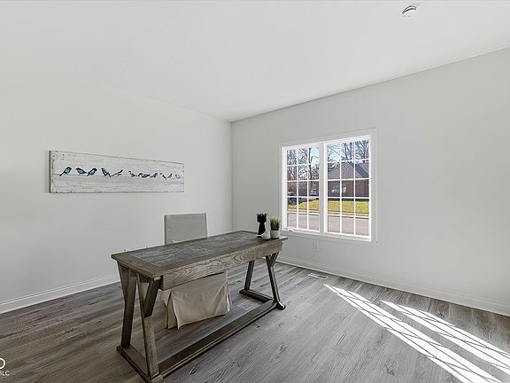 4th image of 7409 River Birch Ln