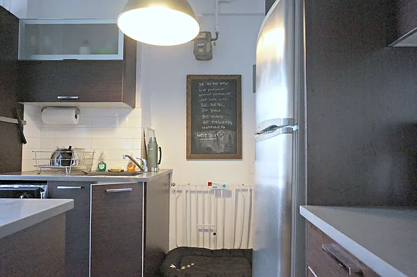 Rented by Metropolitan Equities | media 3