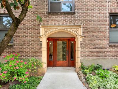 404 E Harrison Street #301, Seattle, WA, 98102