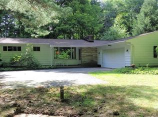 15174 Hook Hollow Rd, Novelty, OH 44072