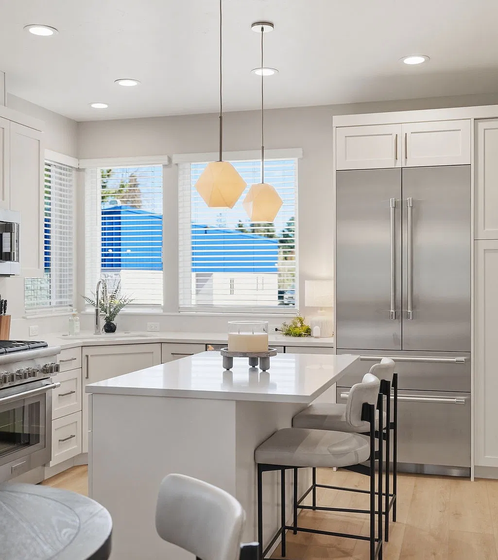 2 bed, 2.5 bath, 1265 sqft, $3,300 — Photo 4