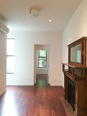 Rented by Bohemia Realty Group | media 27