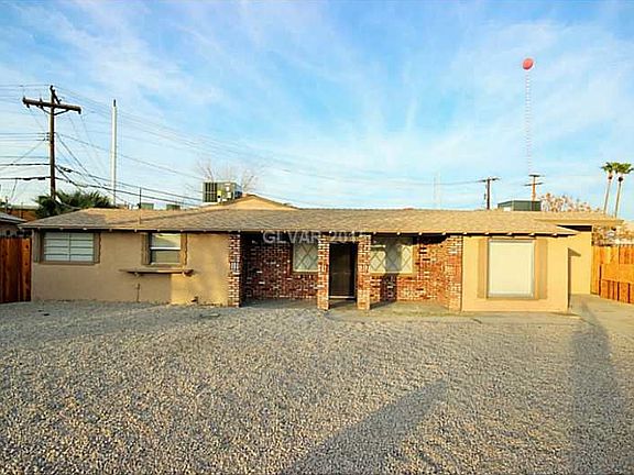 3rd image of 1033 Yucca Ave