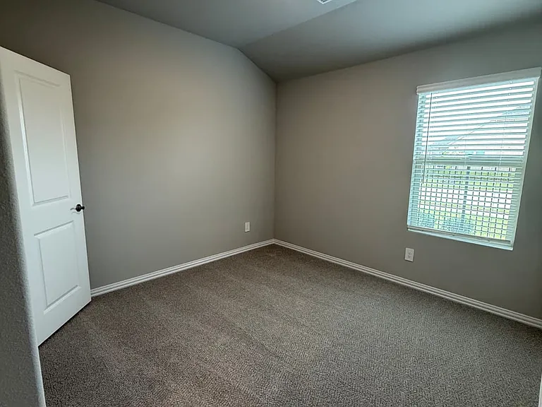 3806 High Valley Dr — Photo 14