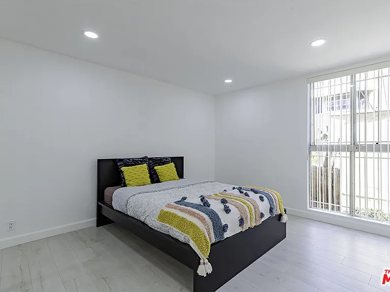 1017 S Bedford St #2 — Photo 14