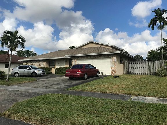 2nd image of 1120 NW 78th Ter