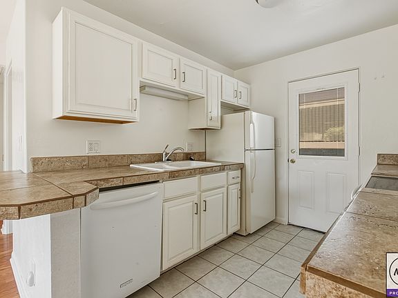 4th image of 2214 S Granada Dr #E