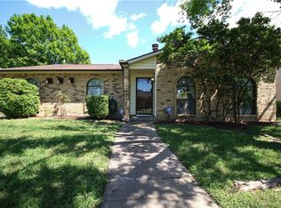 3214 Rose Hill Rd, Carrollton, TX 75007