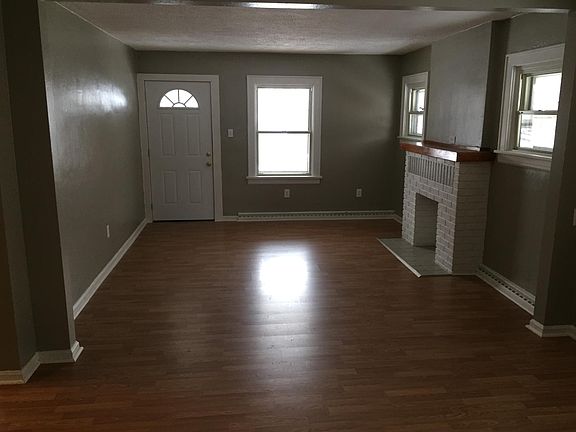 2nd image of 1354 Arnold Ave