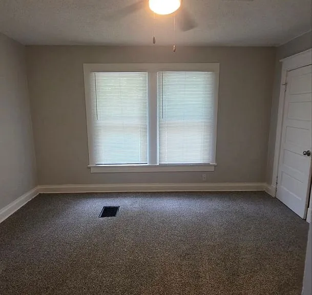 2508 Mersington Ave — Photo 17