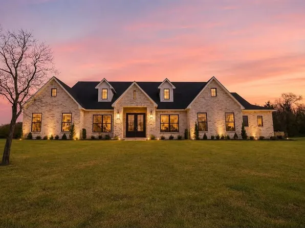 12824 Hidden Ct, Edmond, OK 73025