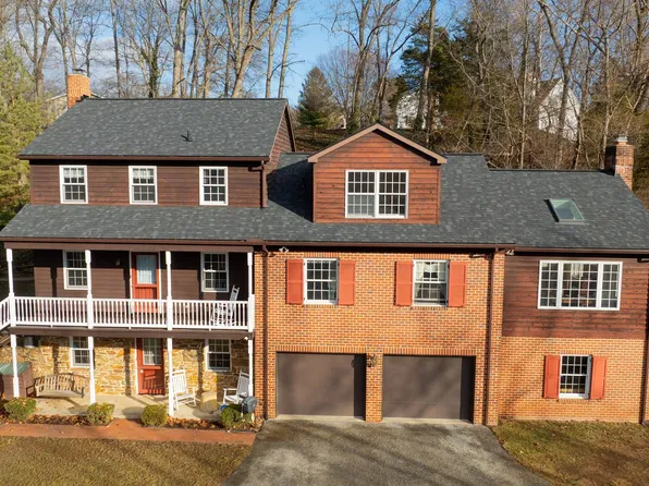 795 Ridgelyn Dr, Dallastown, PA 17313