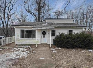 4917 Girl Scout Rd, Cannelton, IN 47520