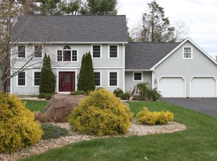 4 Paul Spring Holw, Farmington, CT 06032