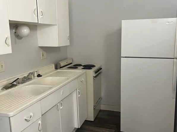 12000 E 14th Ave APT 4, Aurora, CO 80010
