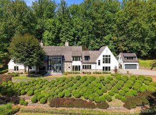 171 Campbell Rd, Far Hills, NJ 07931