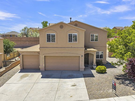 3rd image of 1536 San Pedro Rd NE
