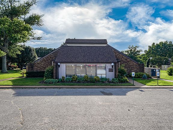 5th image of 130 Saddle Tree Ct