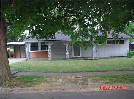 5th image of 711 Patterson Dr
