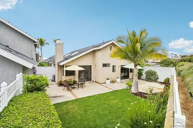 6872 Shearwaters Dr — Photo 3