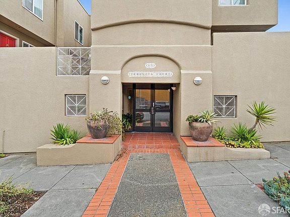 2nd image of 15 Teresita Blvd APT 7
