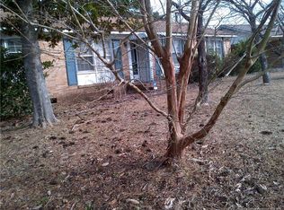 5702 Comstock Ct, Fayetteville, NC 28303