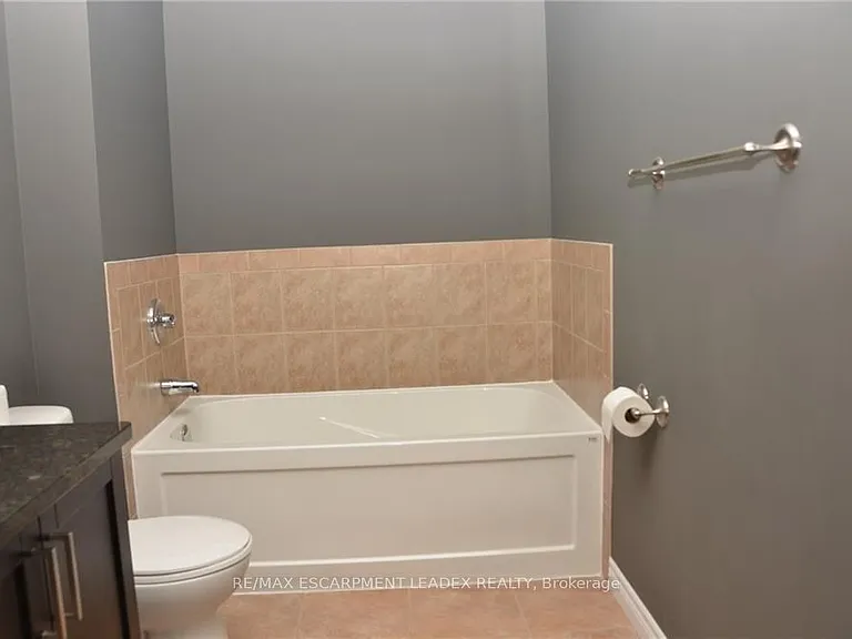 380 Lake St #43 — Photo 16