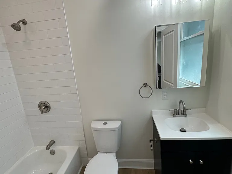 4633 Montgomery Rd #3A — Photo 7