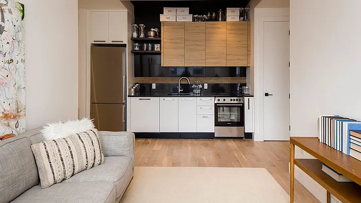 Rented by Nooklyn NYC LLC | media 19