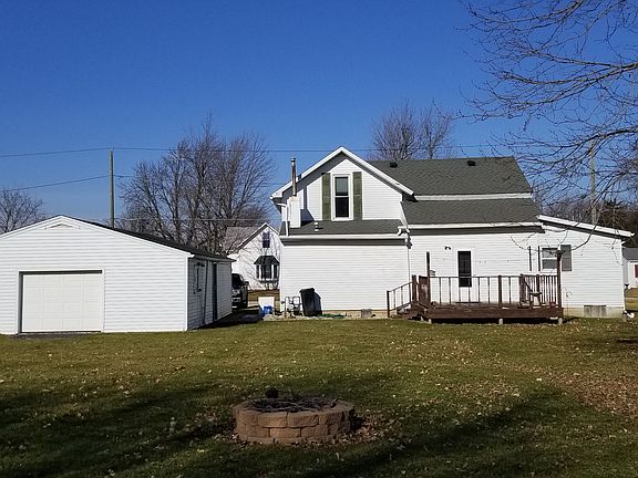 4th image of 235 E South St