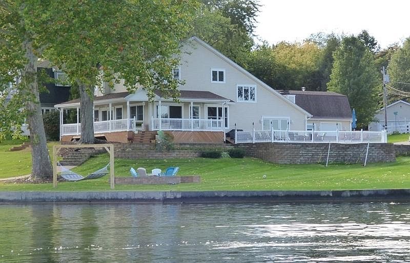 1st image of 50543 W Lakeshore Dr
