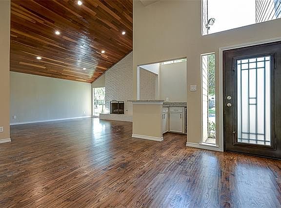 4th image of 6925 Flintcove Dr