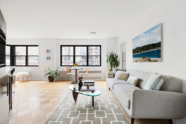 Sold by Compass | media 5
