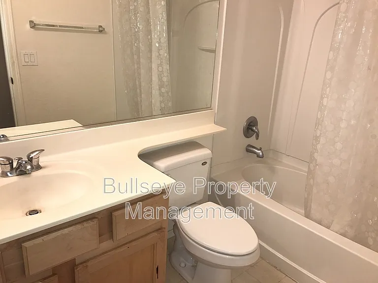 4541 E Willet St — Photo 12